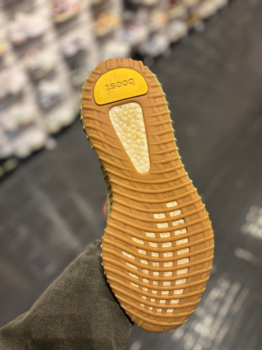 Yeezy 350 “sulfur”