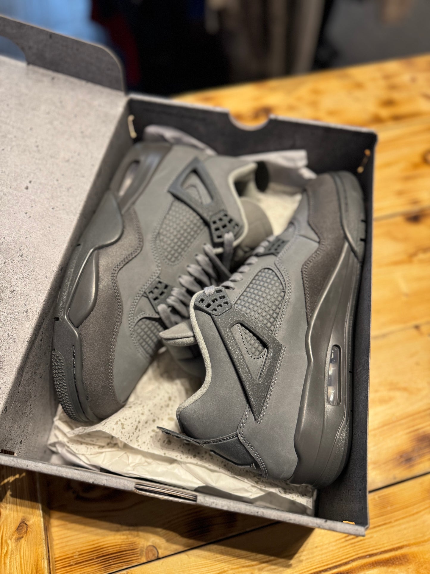 Jordan 4 “wet cement”/size 10