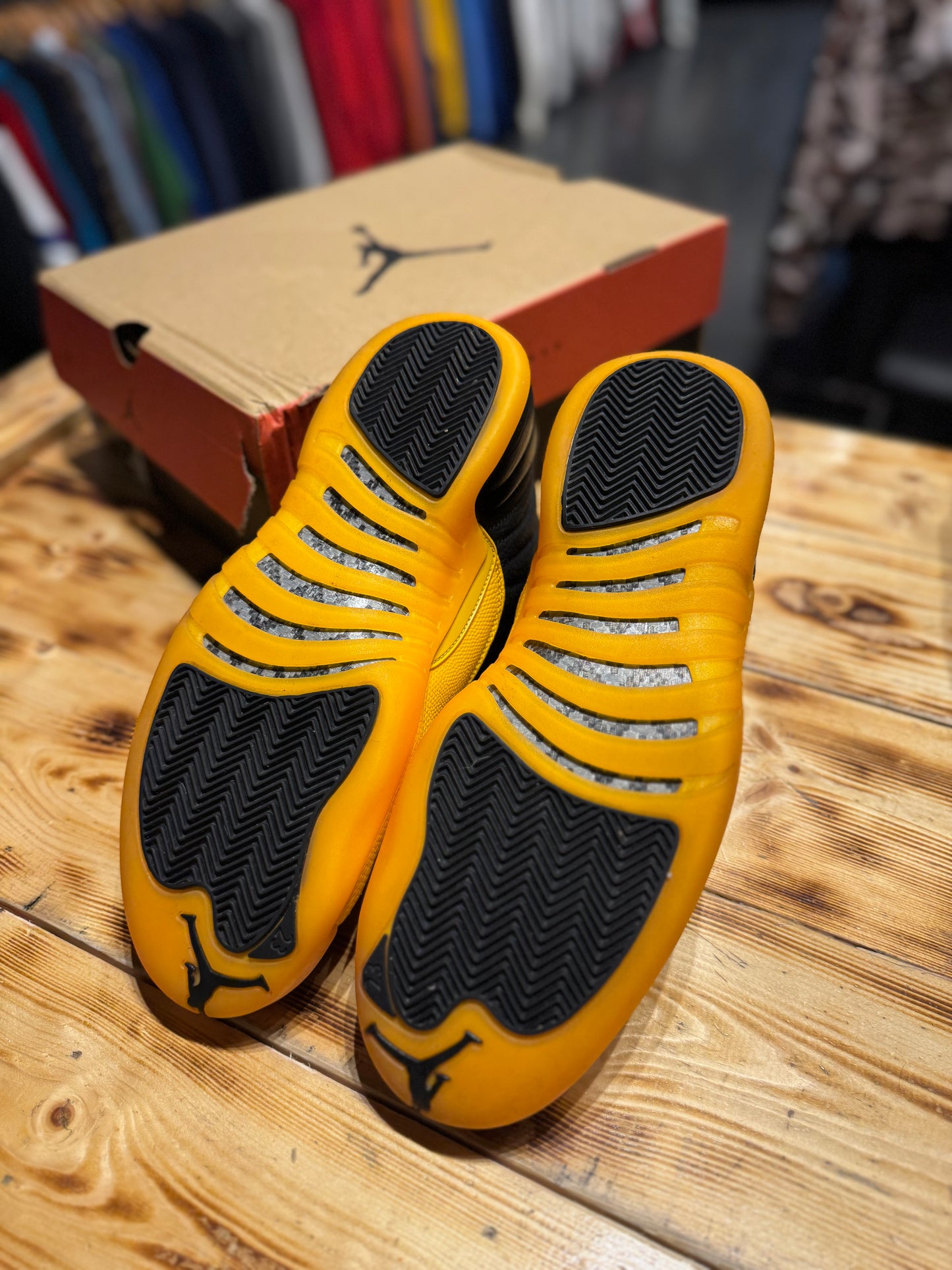 Jordan 12 “University Gold”/size 11.5