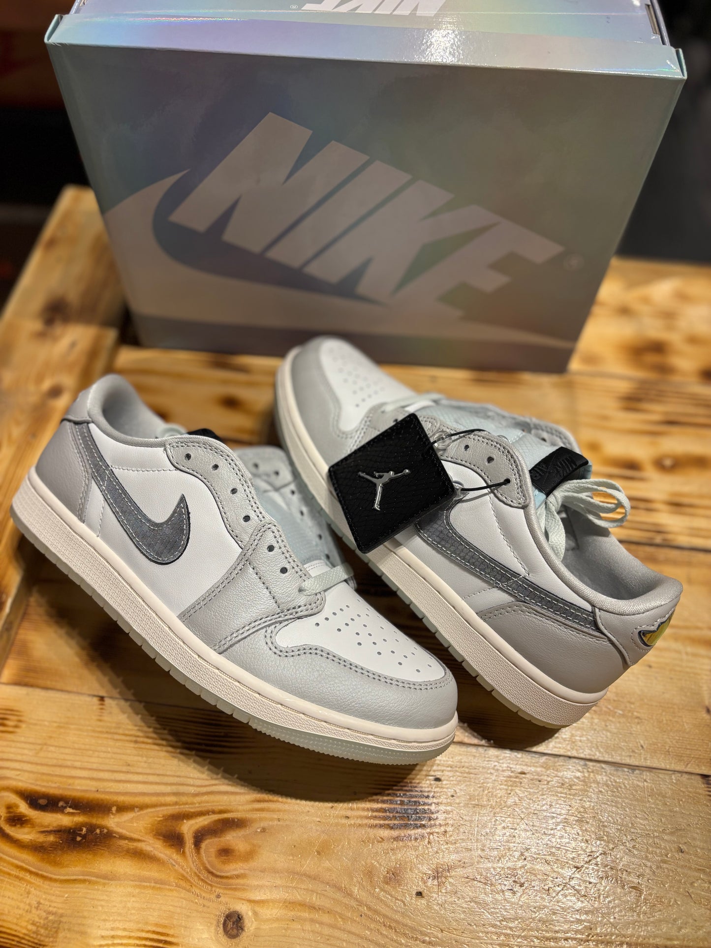 Jordan 1 low “year of snake”