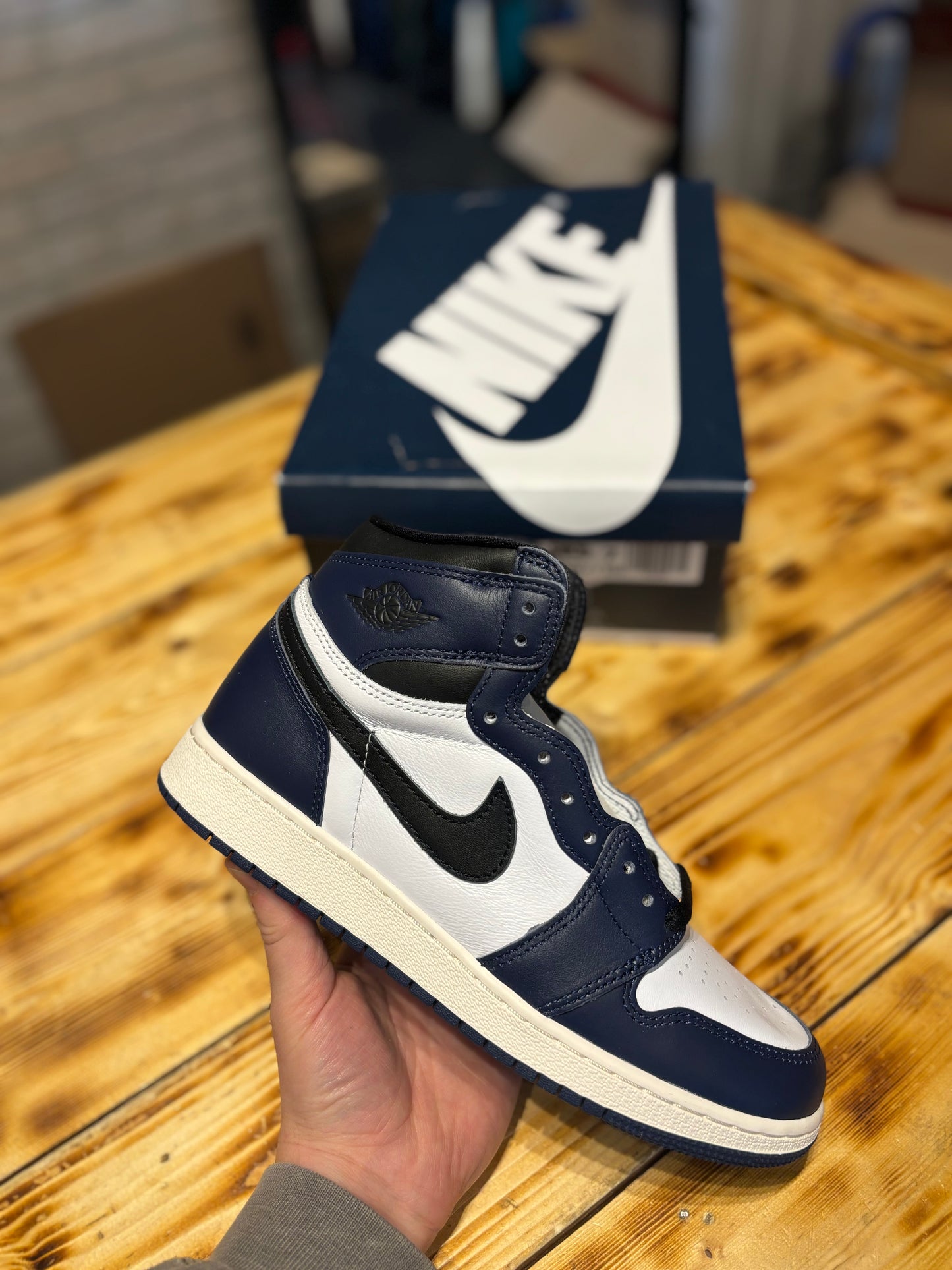 Jordan 1 high “Midnight Navy”/size 7y