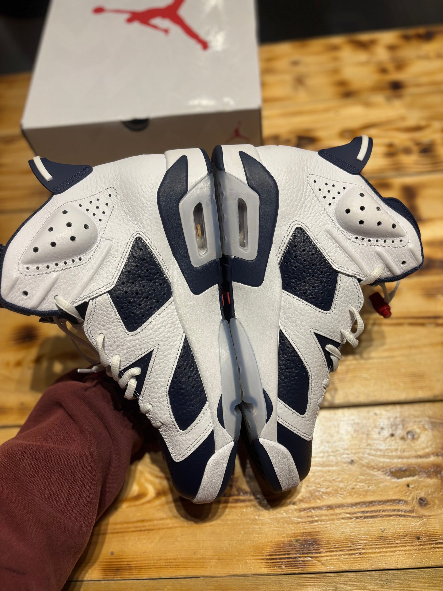 Jordan 6 Olympic /size 9.5