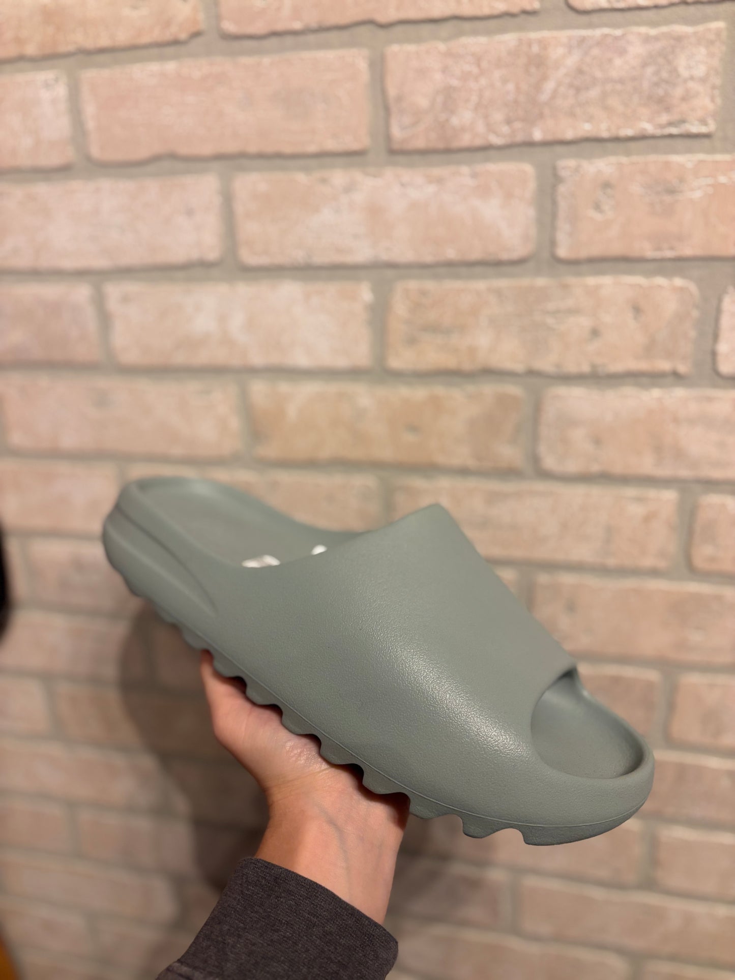 Yeezy slide “salt”