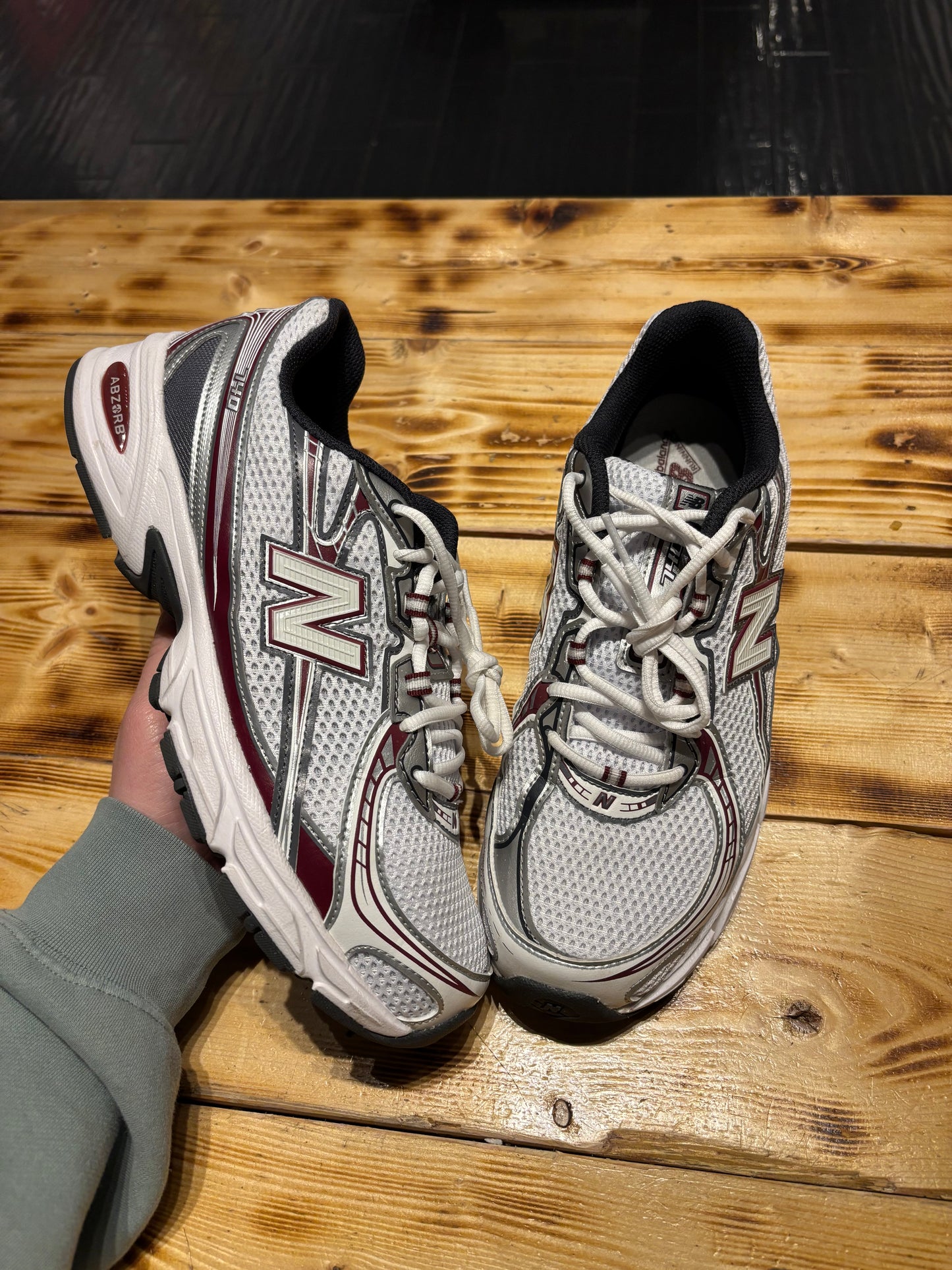 New balance 740/size 10