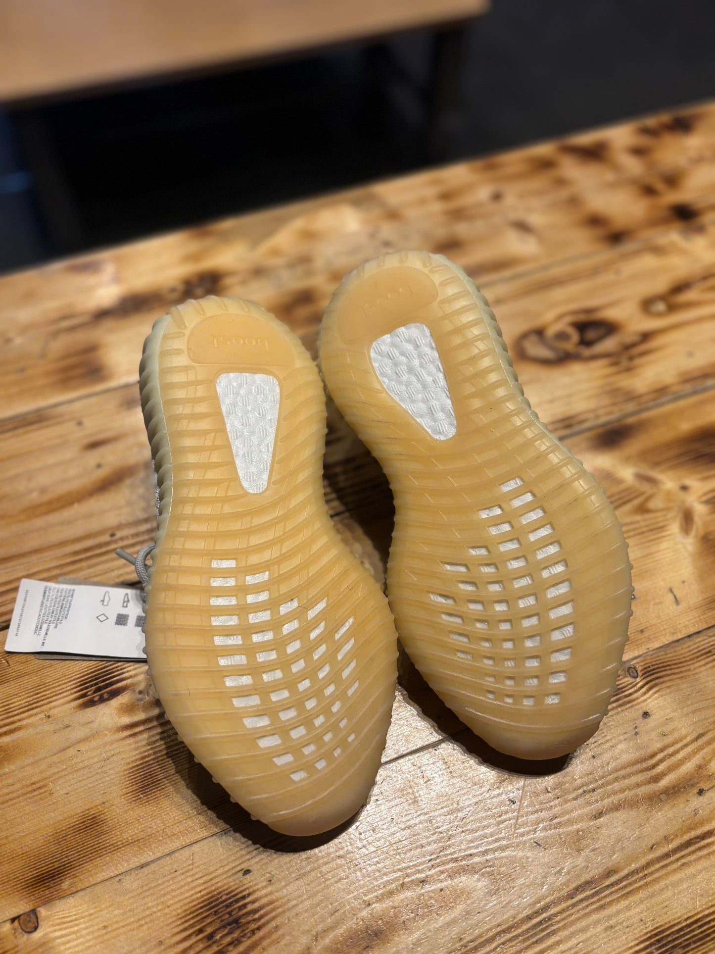 Yeezy 350 “Light”/size 6