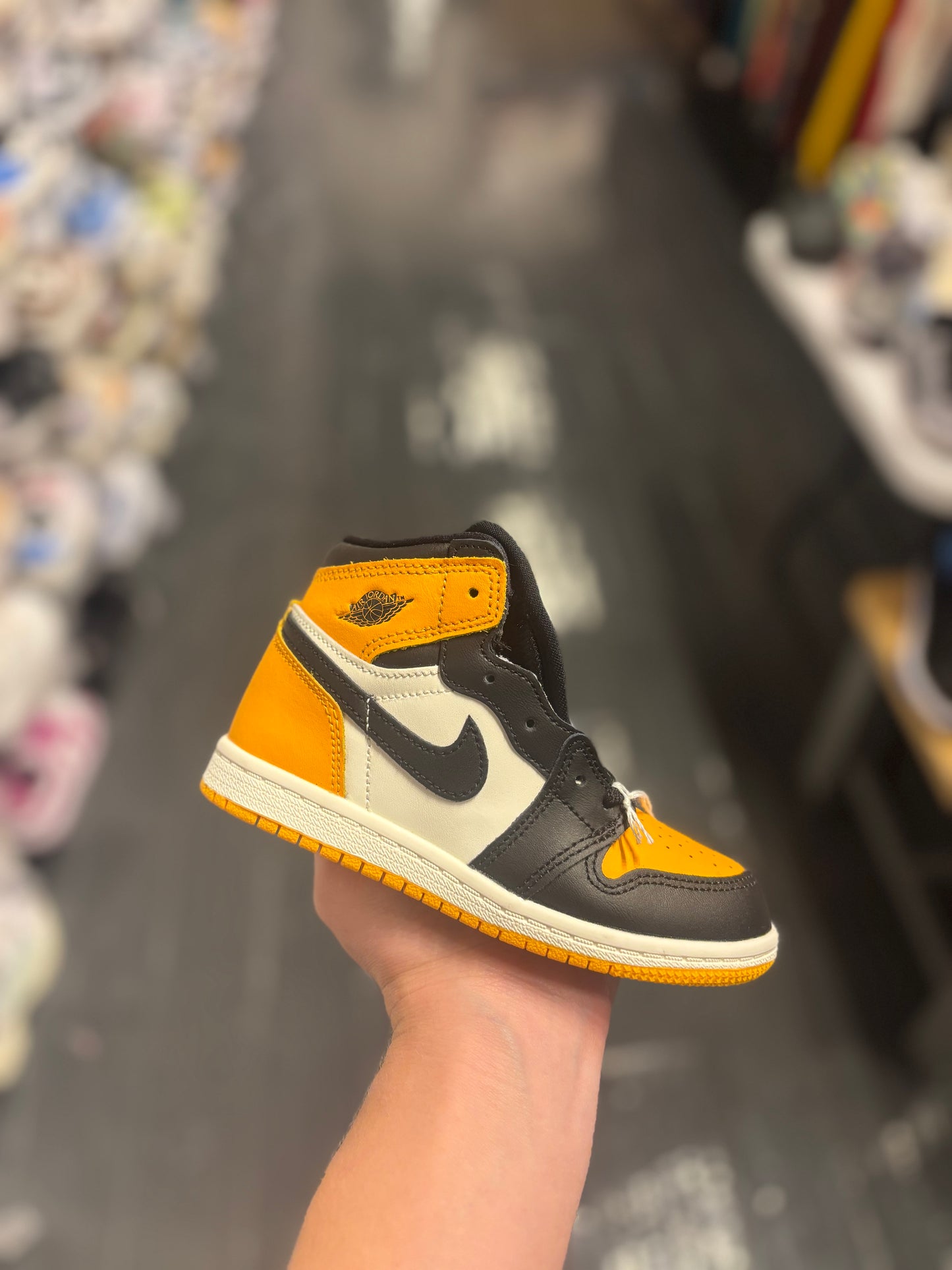 Jordan 1 taxi
