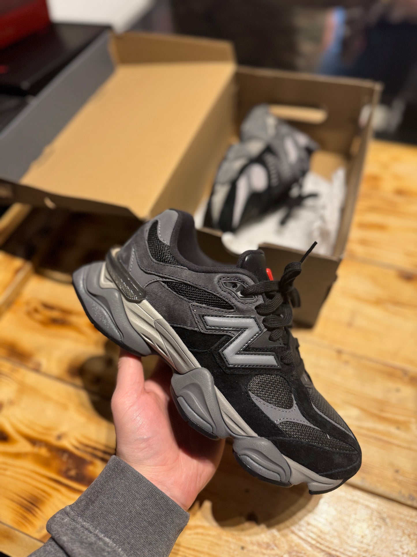 New balance 9060 “black/grey”/size 5.5