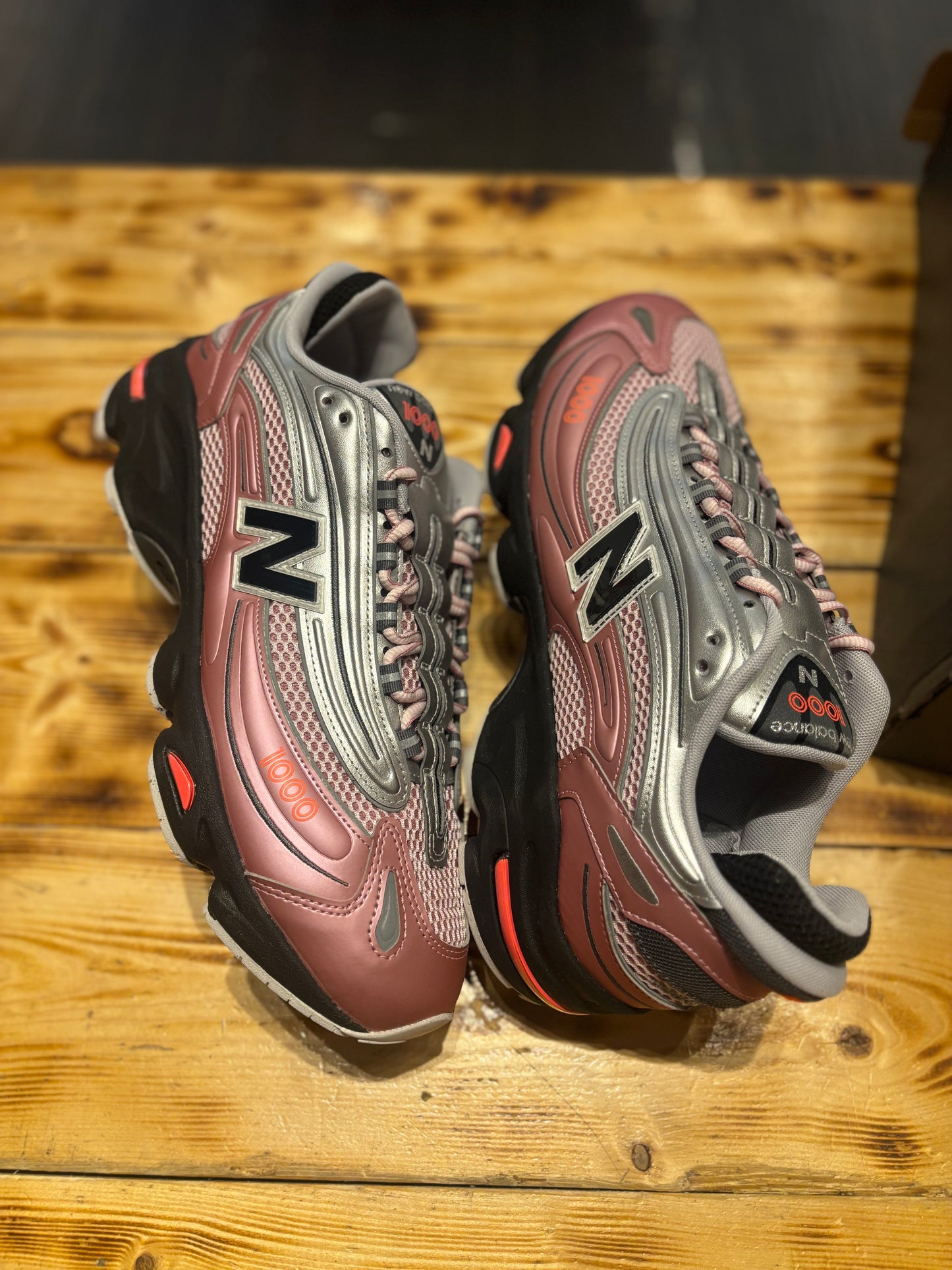 New balance 1000 “pink/black”/size 13
