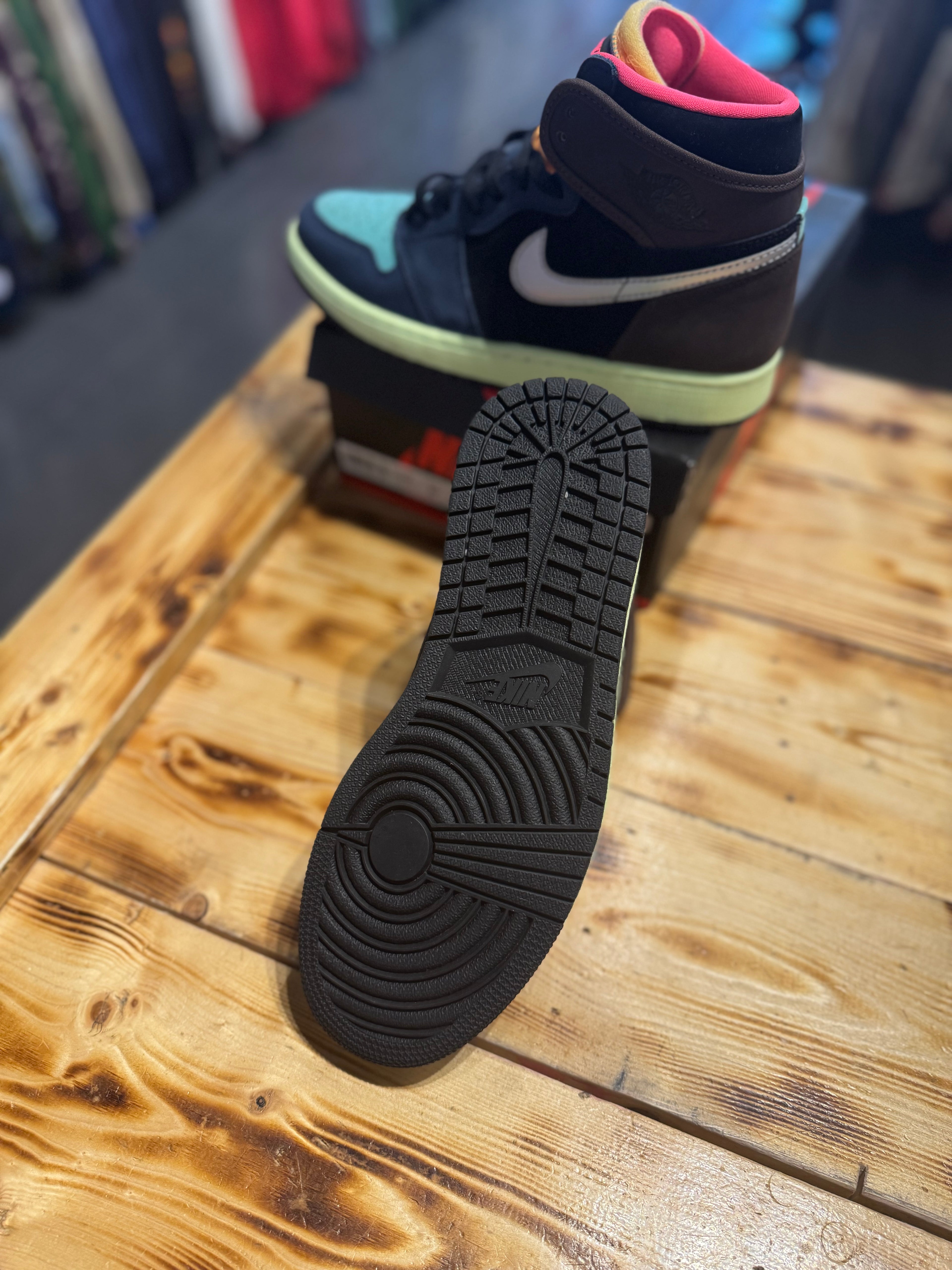 Jordan 1 “biohack”/size 8.5