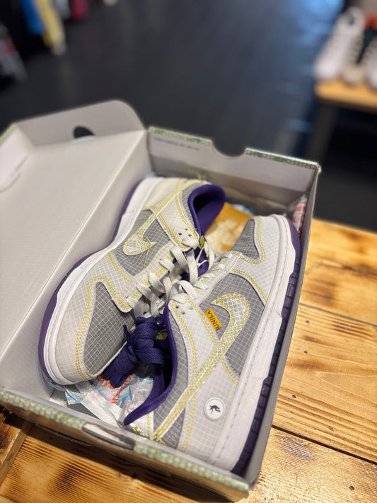 Nike dunk low “union passport pack court purple”/size 6.5