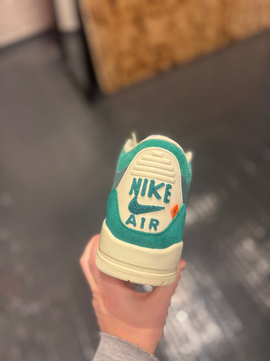 Jordan 3 Nina Chanel