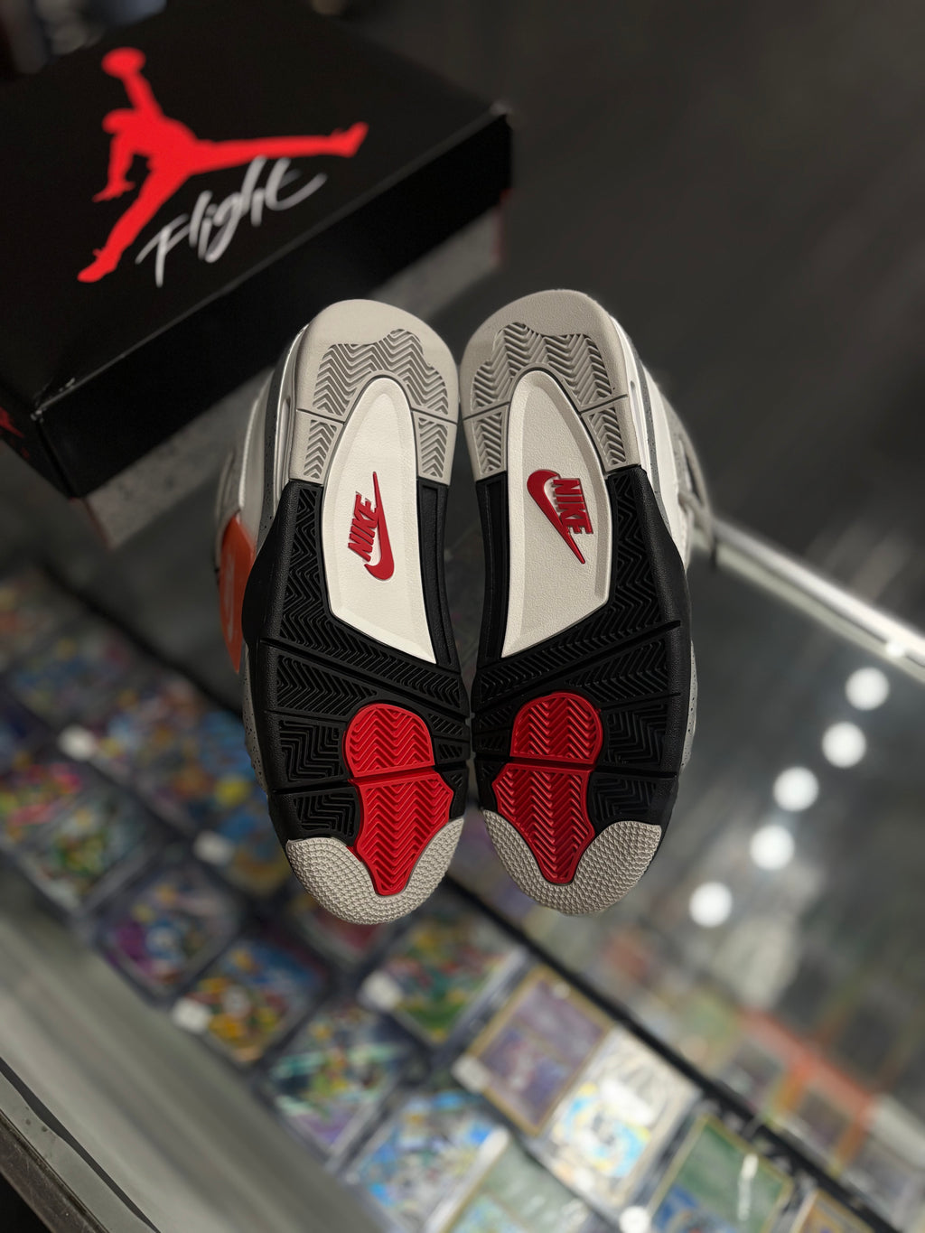 Jordan 4 “white cement”/size 10