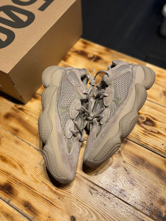 Yeezy 500 “Taupe Light”/size 10.5