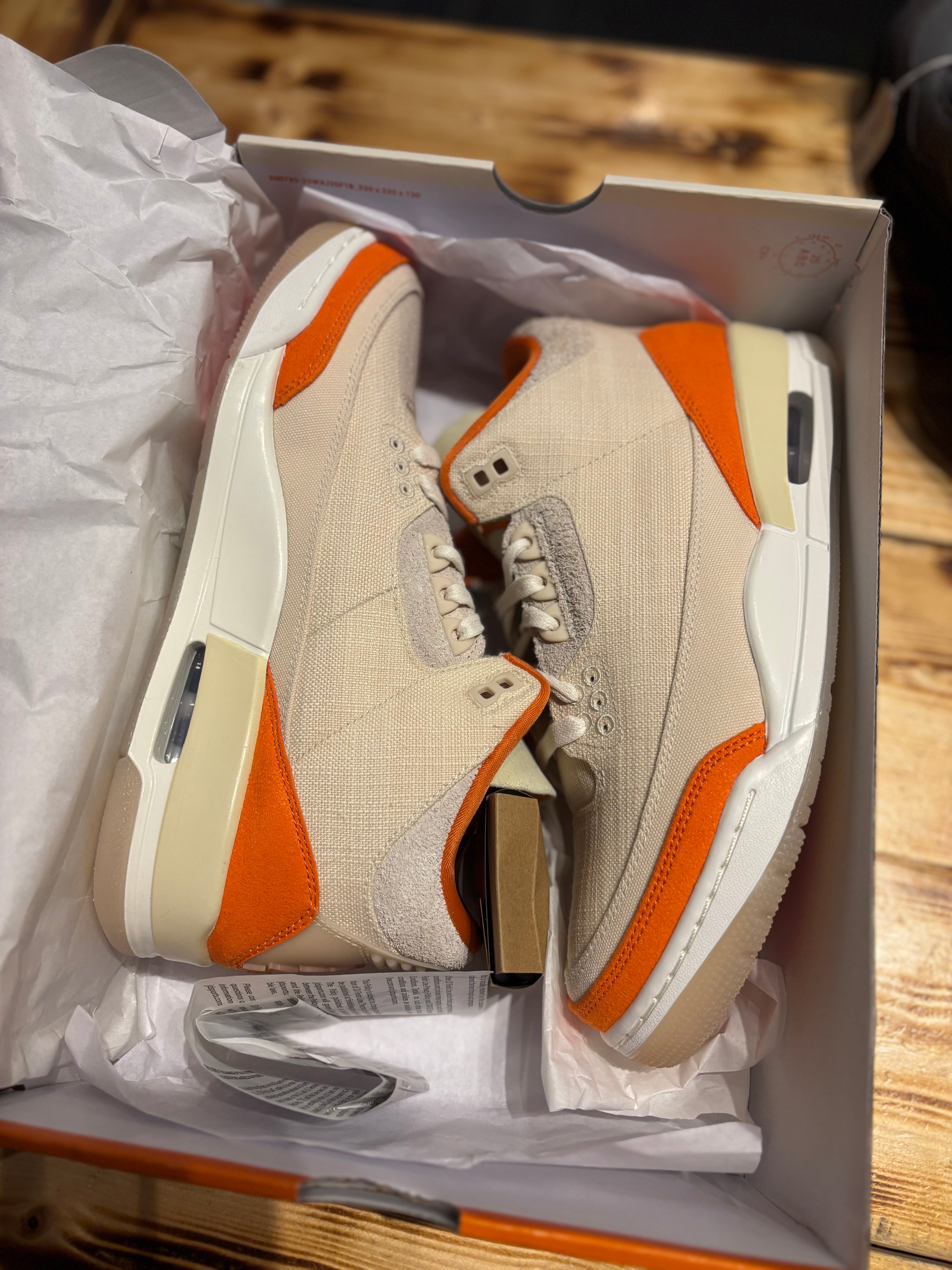 Jordan 3 tan/orange/size 8.5 men