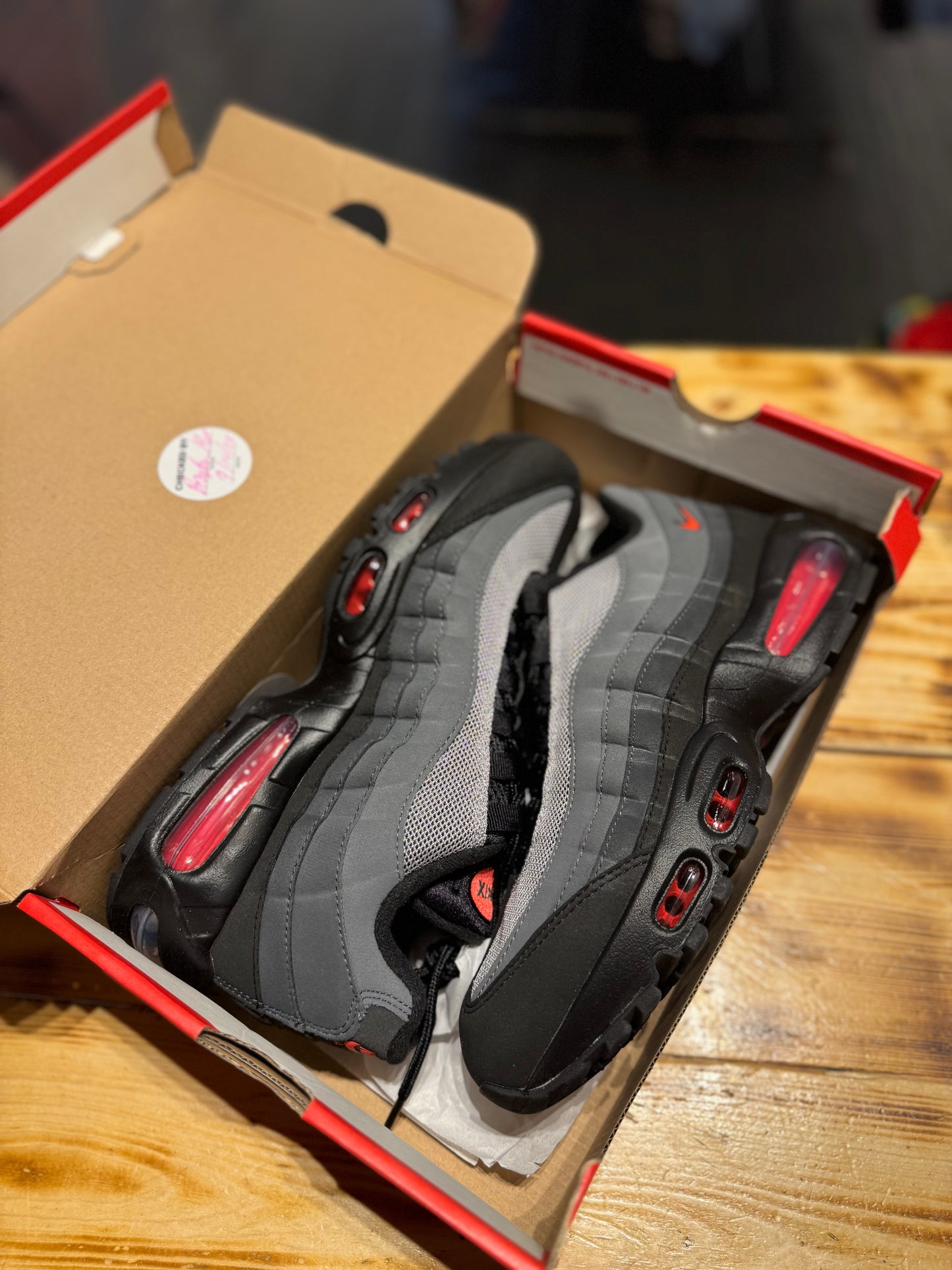 Air max 95 “Big Bubble Bright Crimson”/size 8