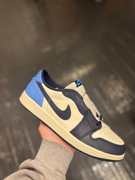 Jordan 1 low “obsidian”