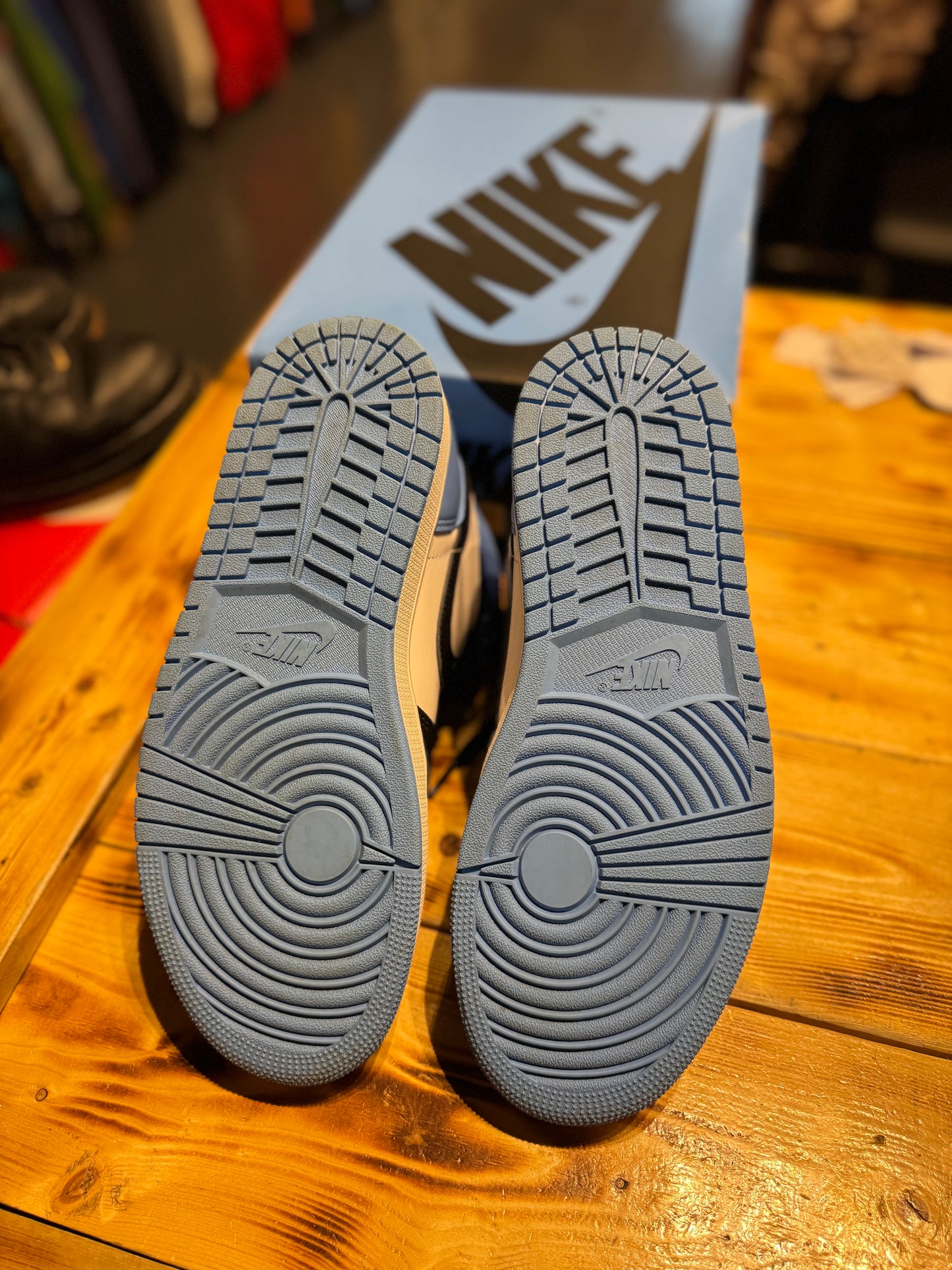 Jordan 1 “Unc Toe”/size 9.5