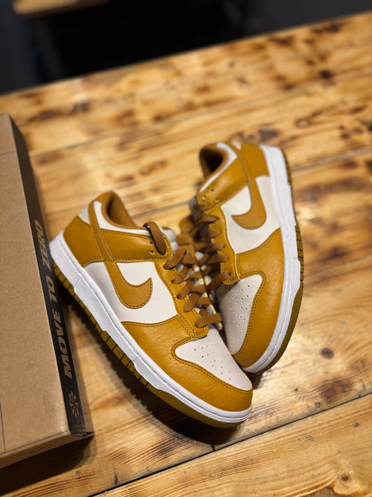 Nike dunk low “mustard”/6.5y(8w)