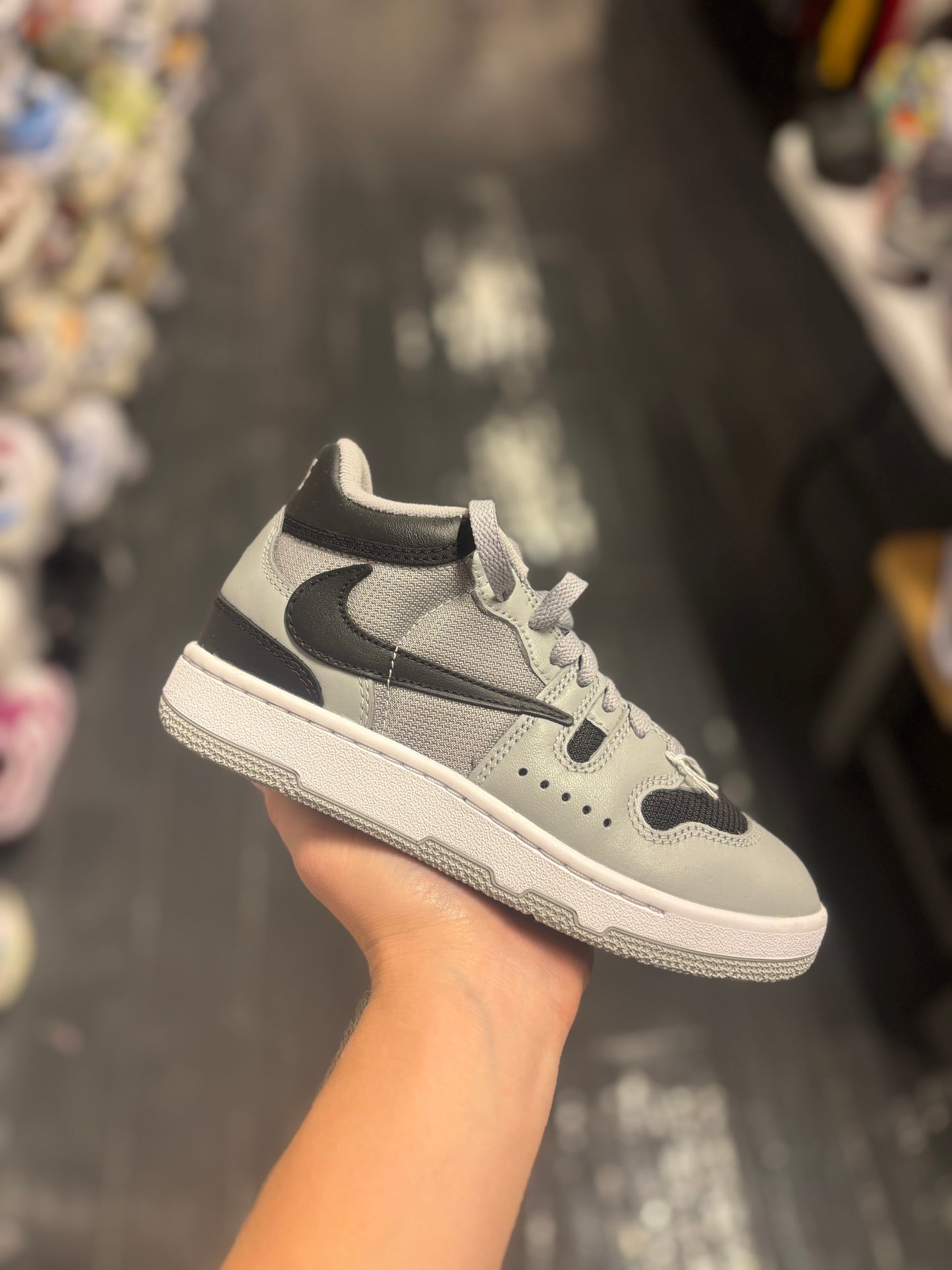 Travis Scott Mac attack