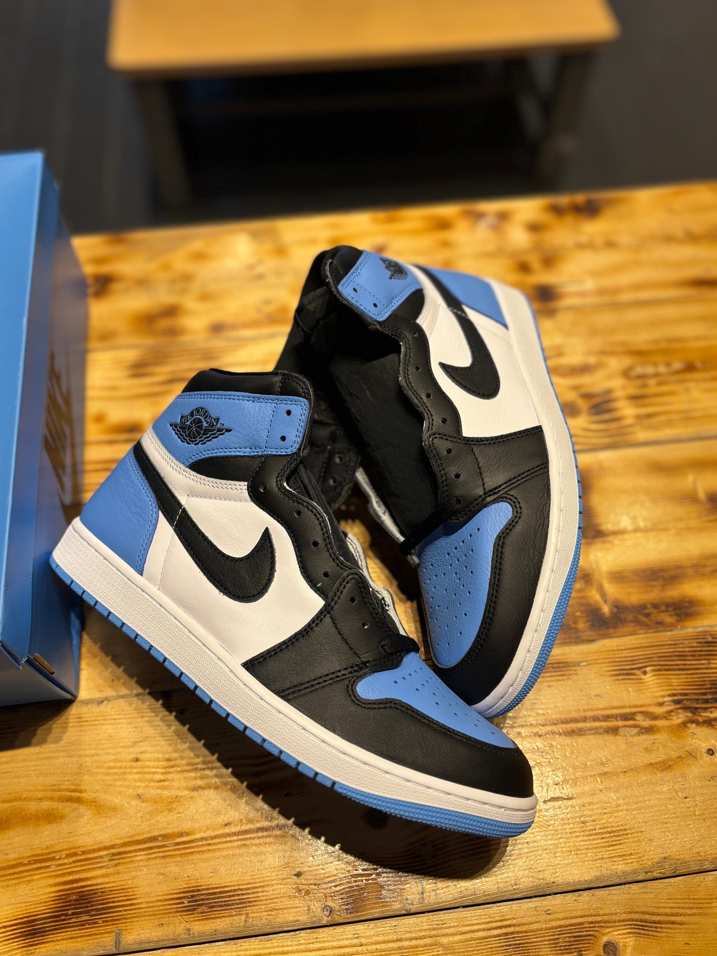 Jordan 1 “unc toe”/size 12