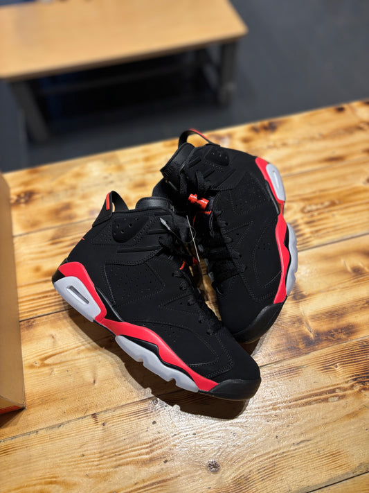 Jordan 6 “infrared salesman”/size 8