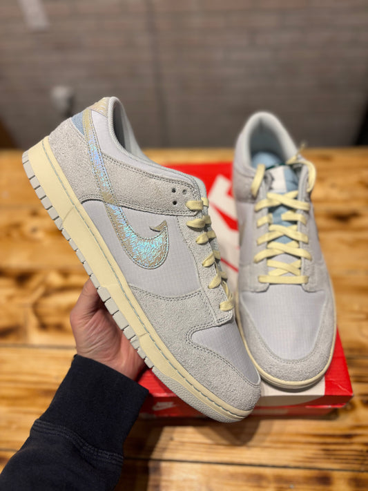 Nike dunk “gone fishing”