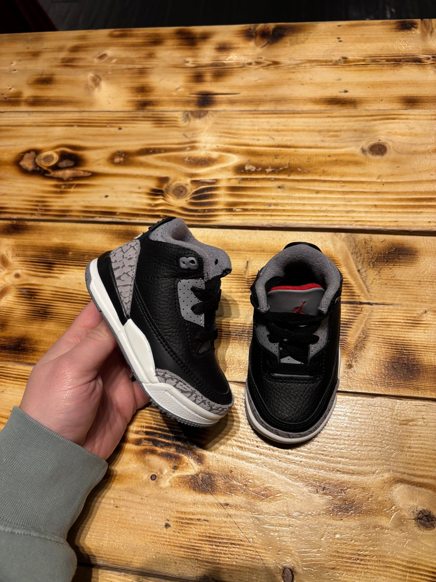 Jordan 3 bred reimagined/size 4c