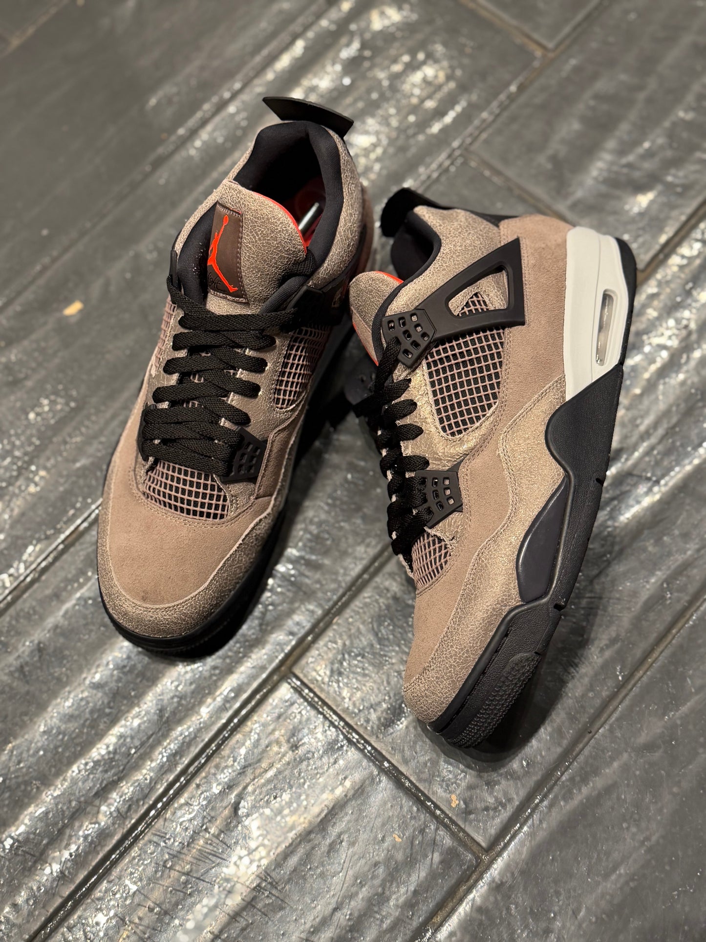 Jordan 4 “Taupe Haze”/size 13