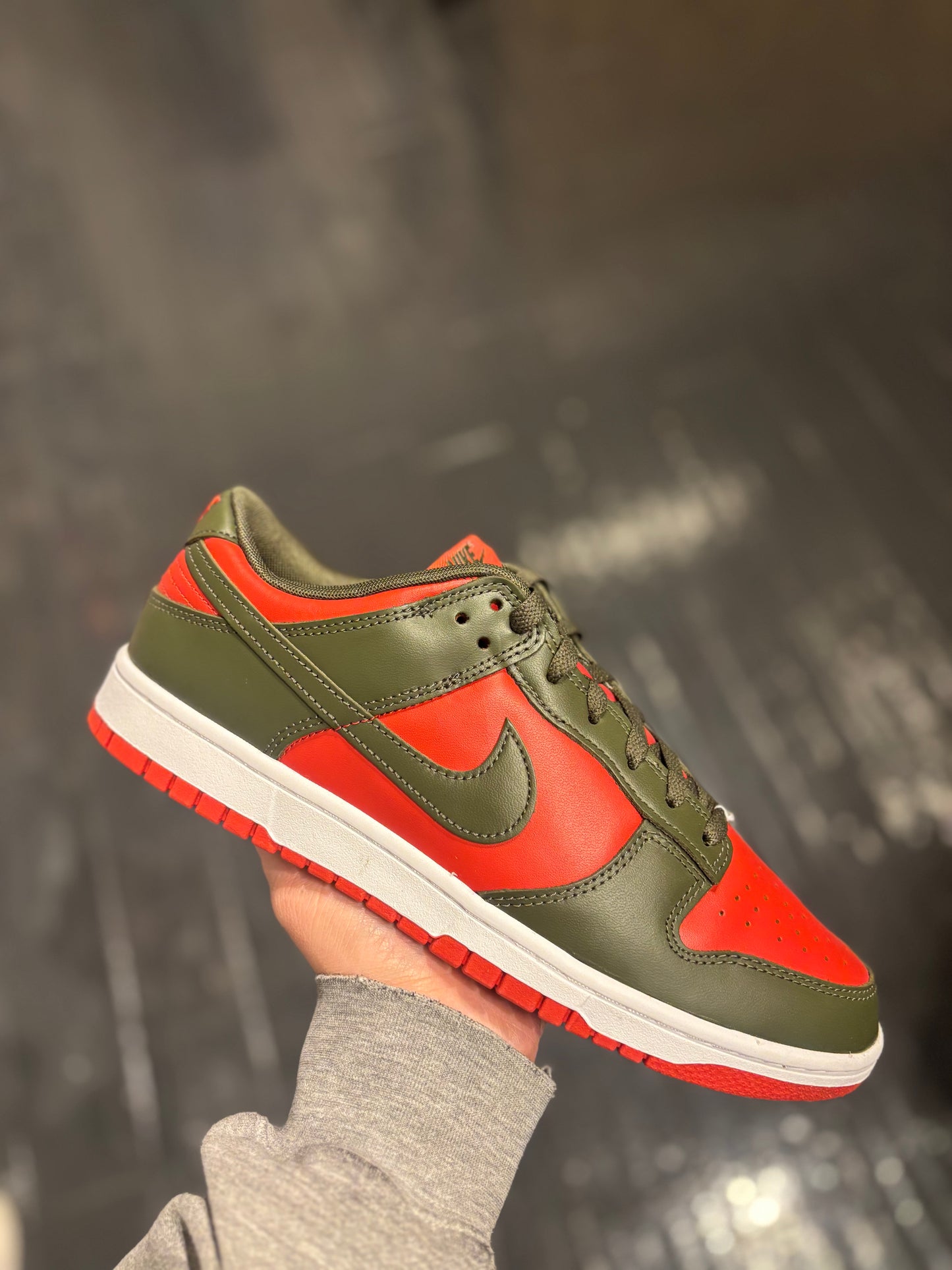 Nike dunk low green/red