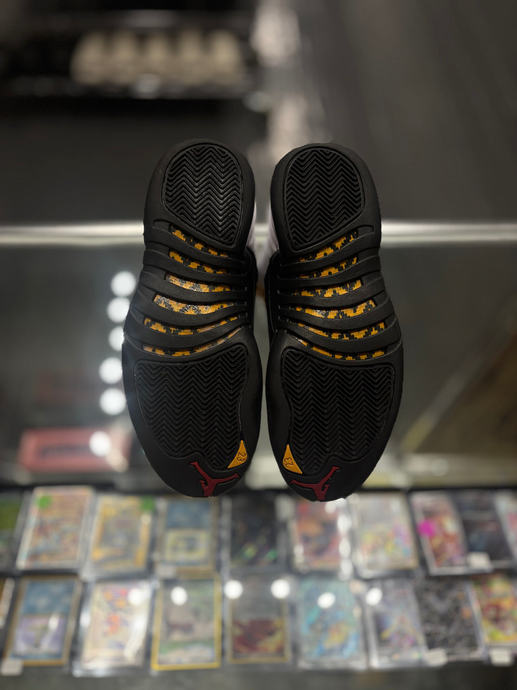 Jordan 12 “taxi”/size 8