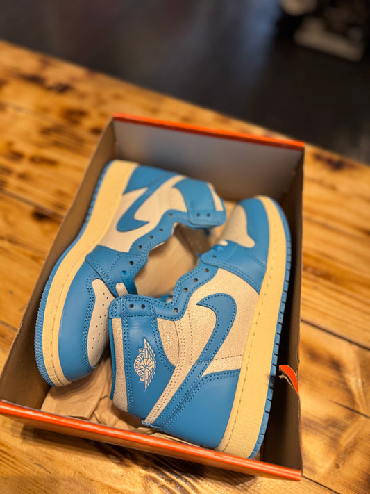 Jordan 1 “unc reimagined”/size 5y