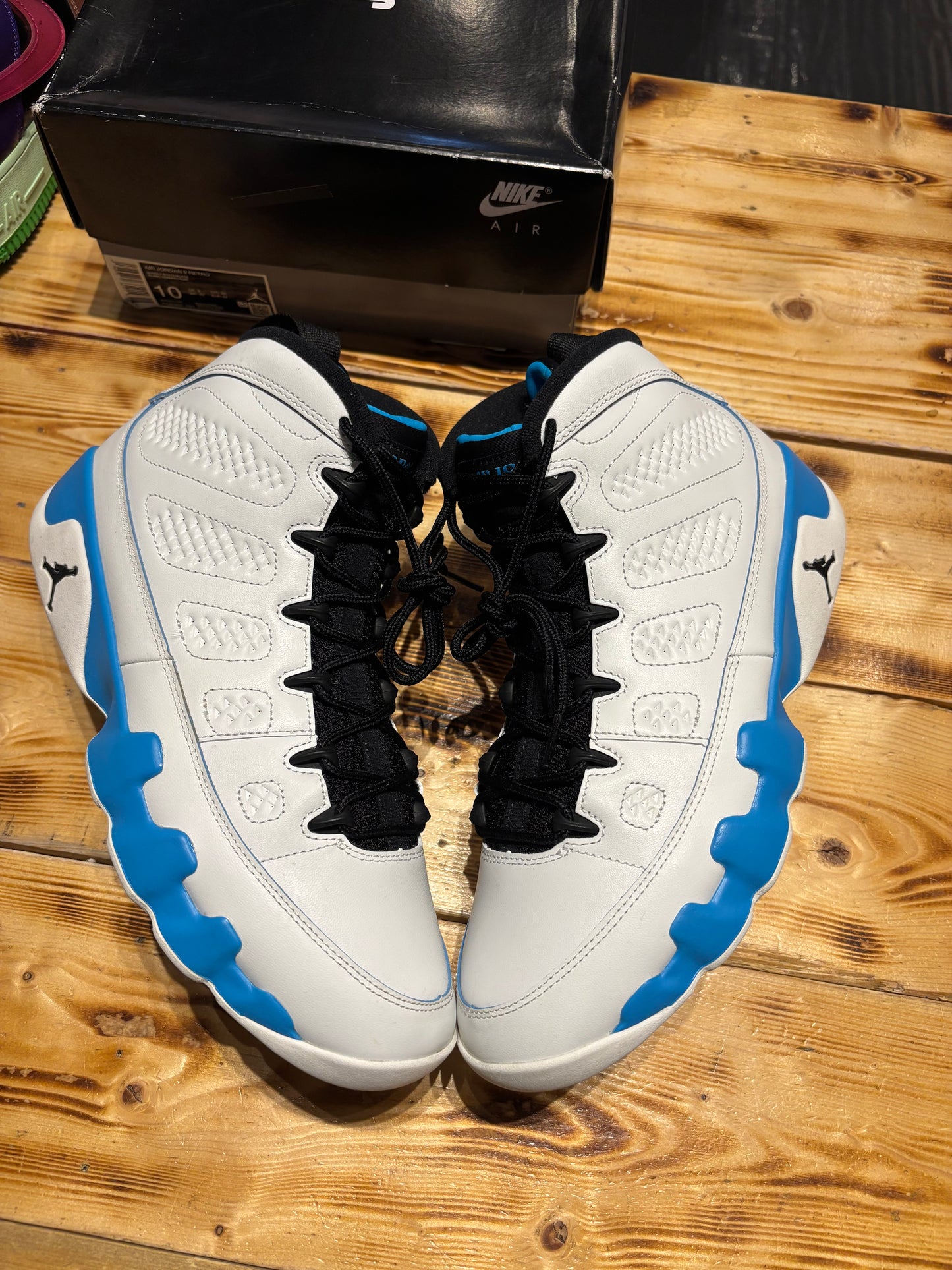 Jordan 9 powder blue/size 10