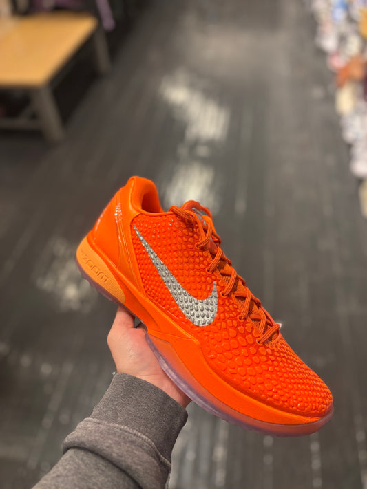 Kobe 6 “total orange”
