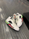 Jordan 5 “poison green”/size 10.5