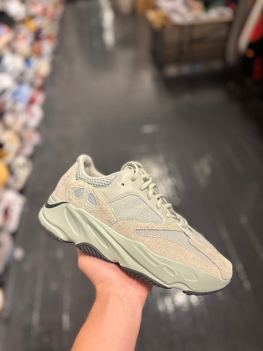 Yeezy 700 salt