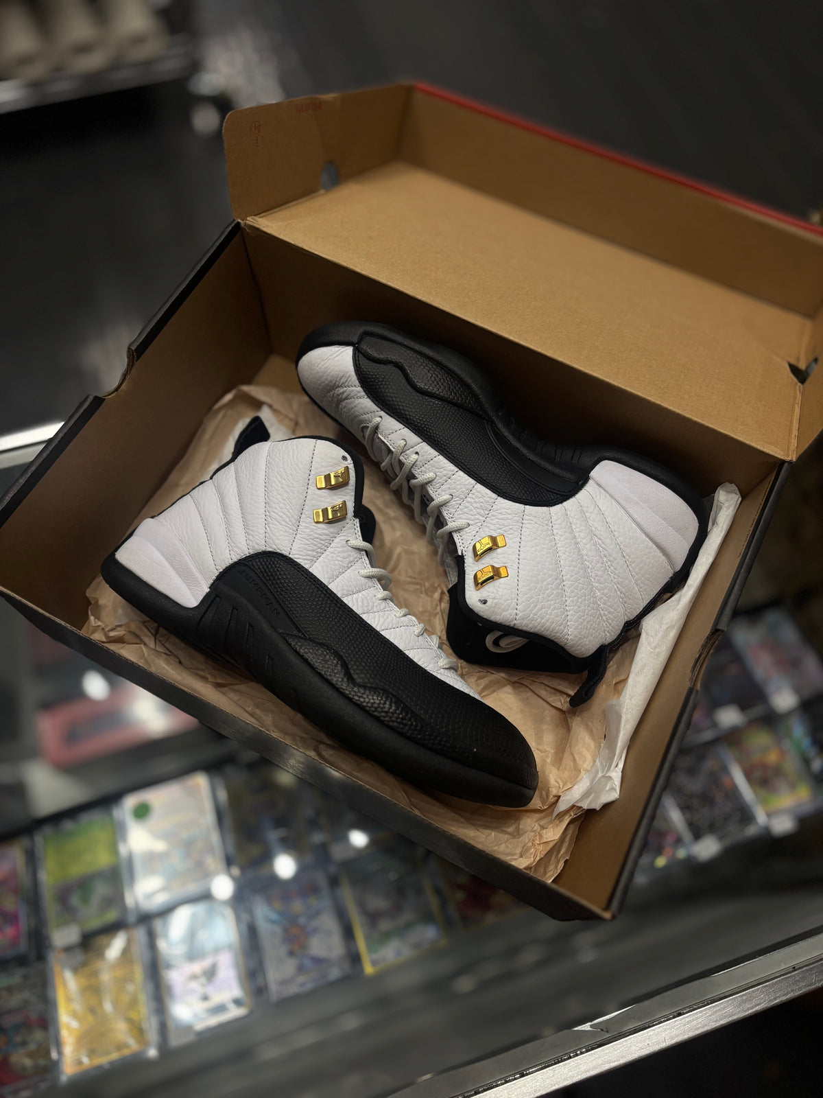 Jordan 12 “taxi”/size 8.5