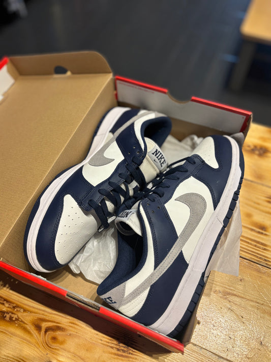 Nike dunk low “summit white midnight navy”/size 11.5