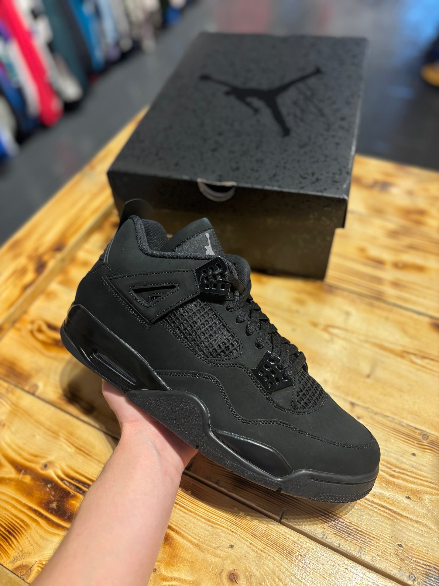 Jordan 4 black cat/size 13