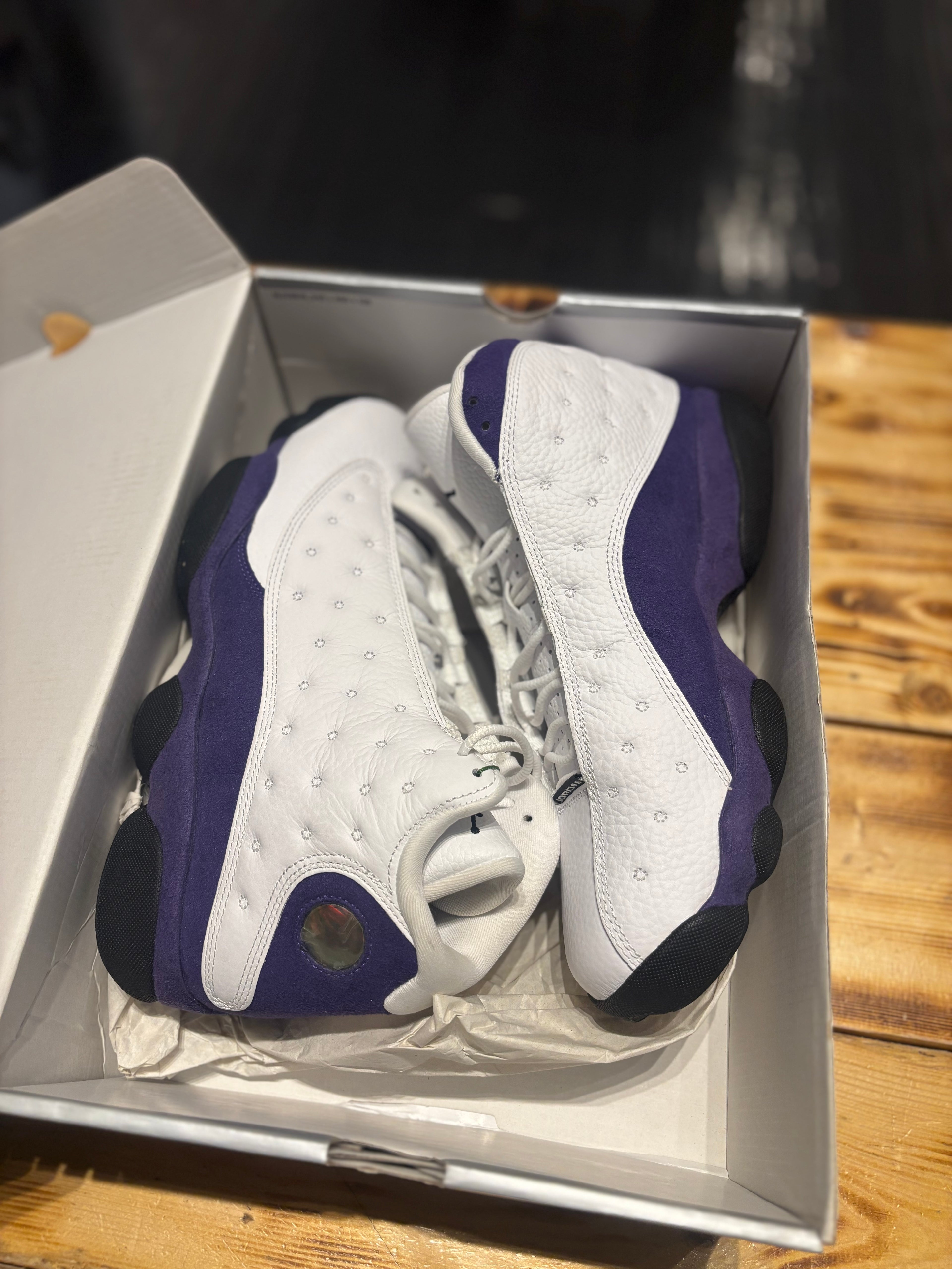Jordan 13 lakers/size 9.5