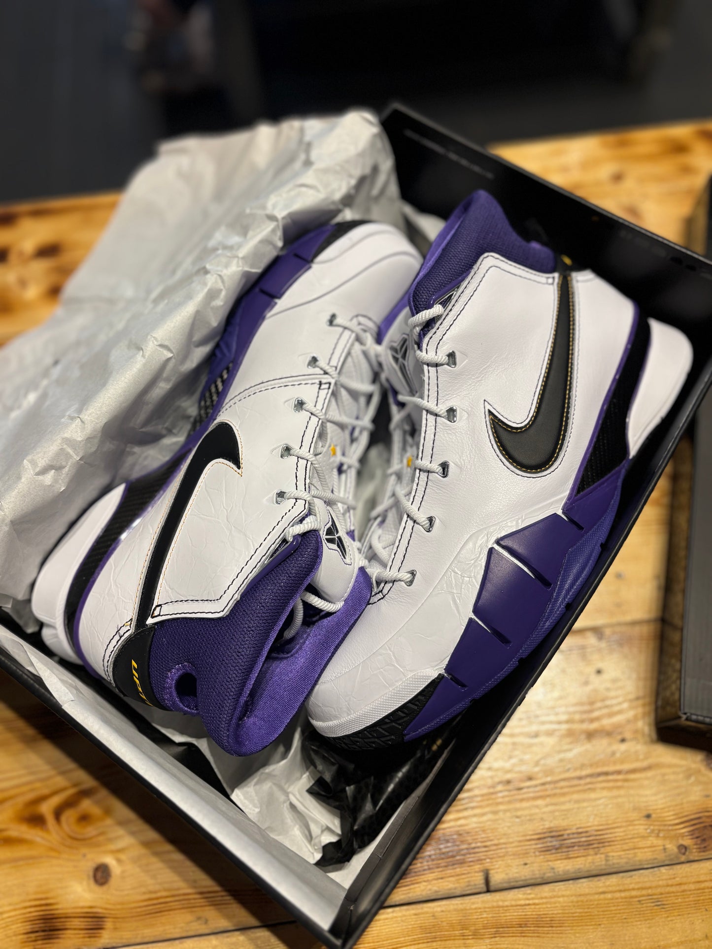 Kobe 1 protro “81 pt game”/size 12