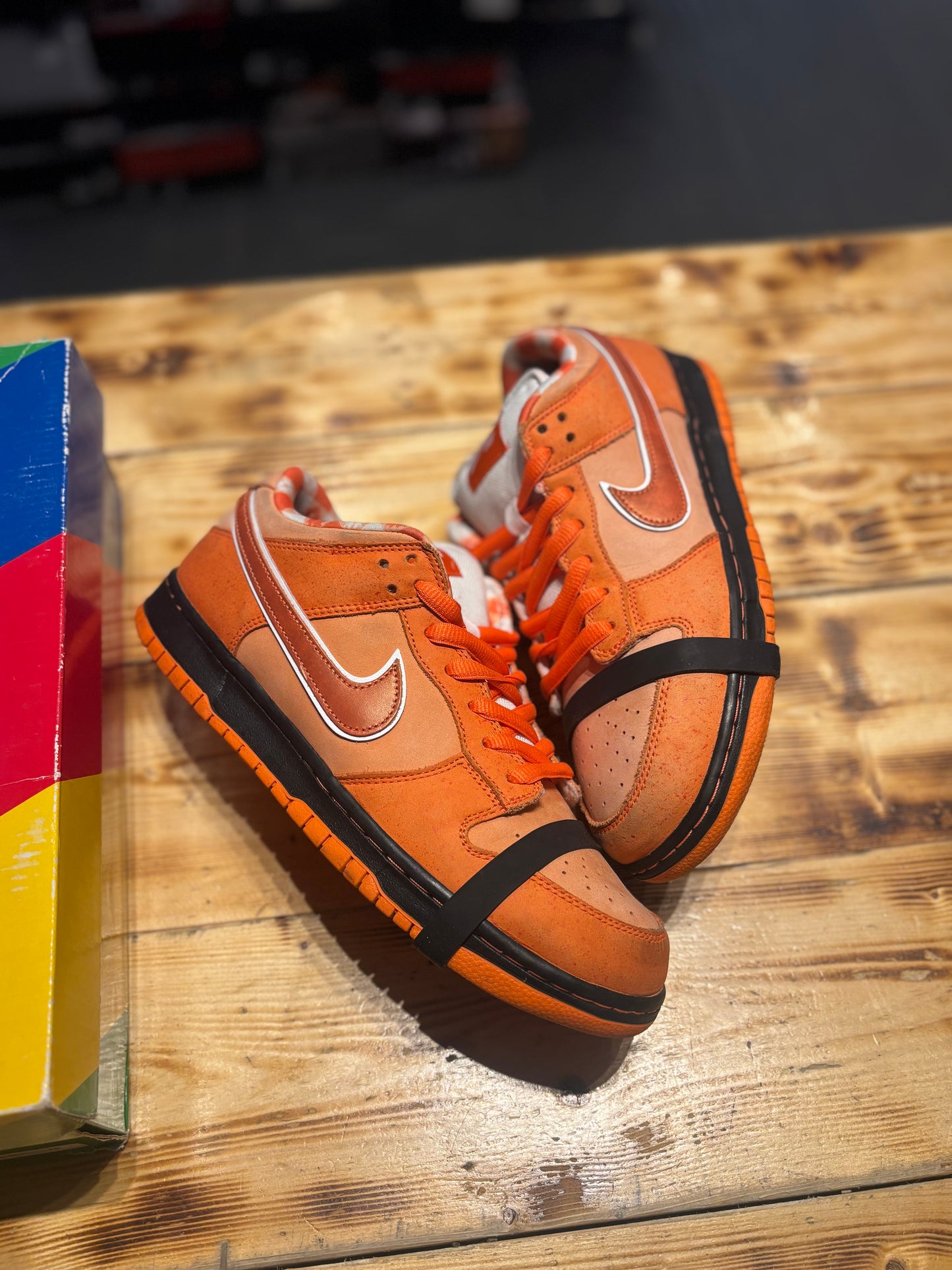 Nike sb dunk “Orange Lobster”/size 10