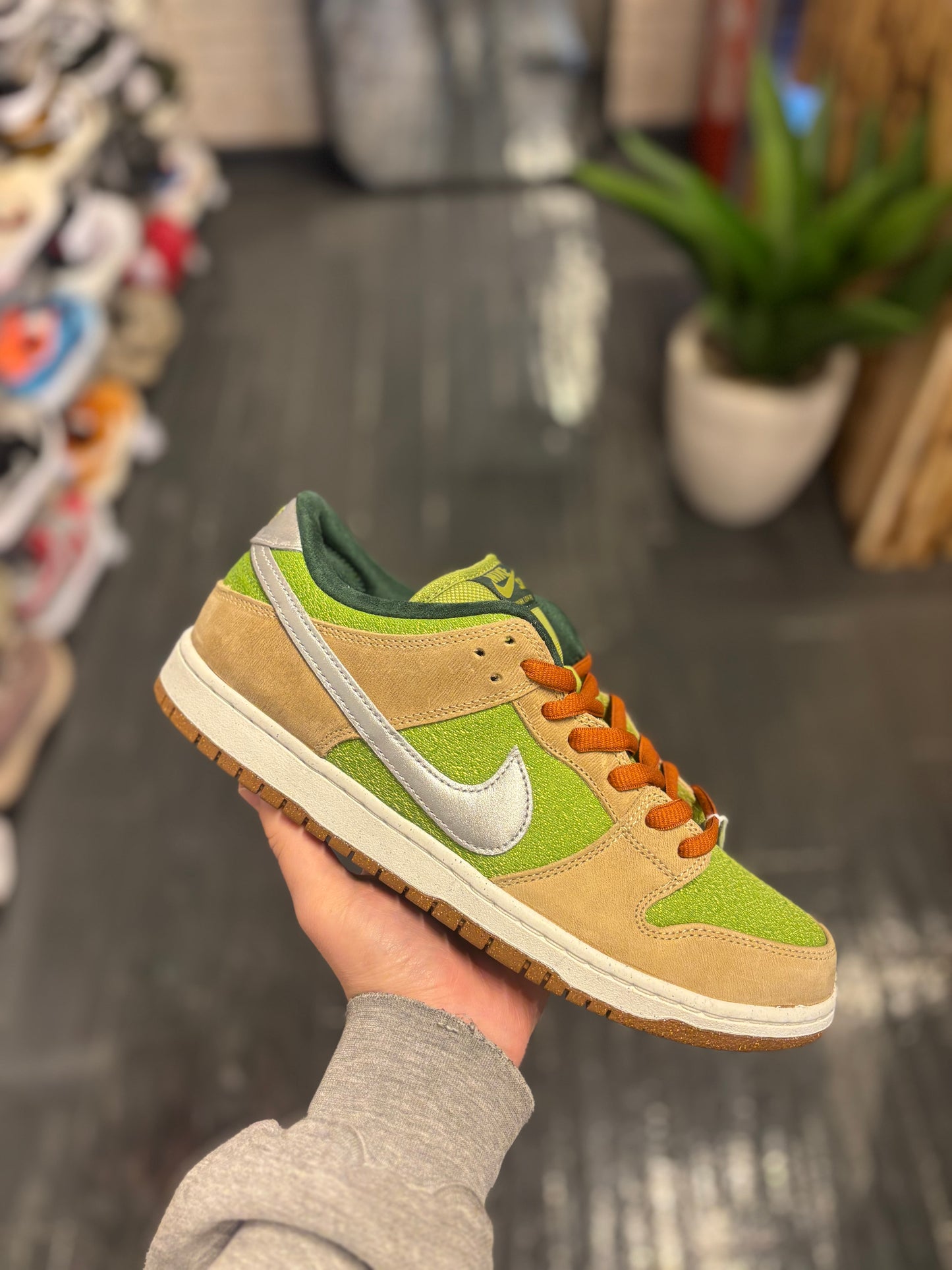 Nike sb dunk low “escargot”