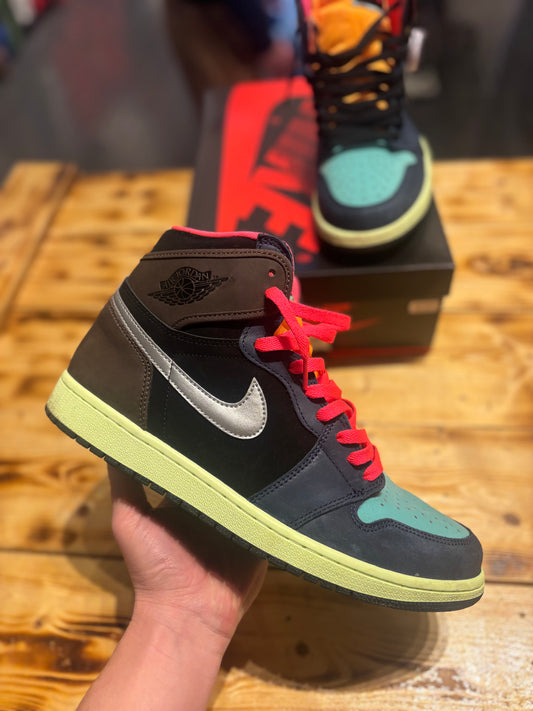 Jordan 1 bio hack/size 11