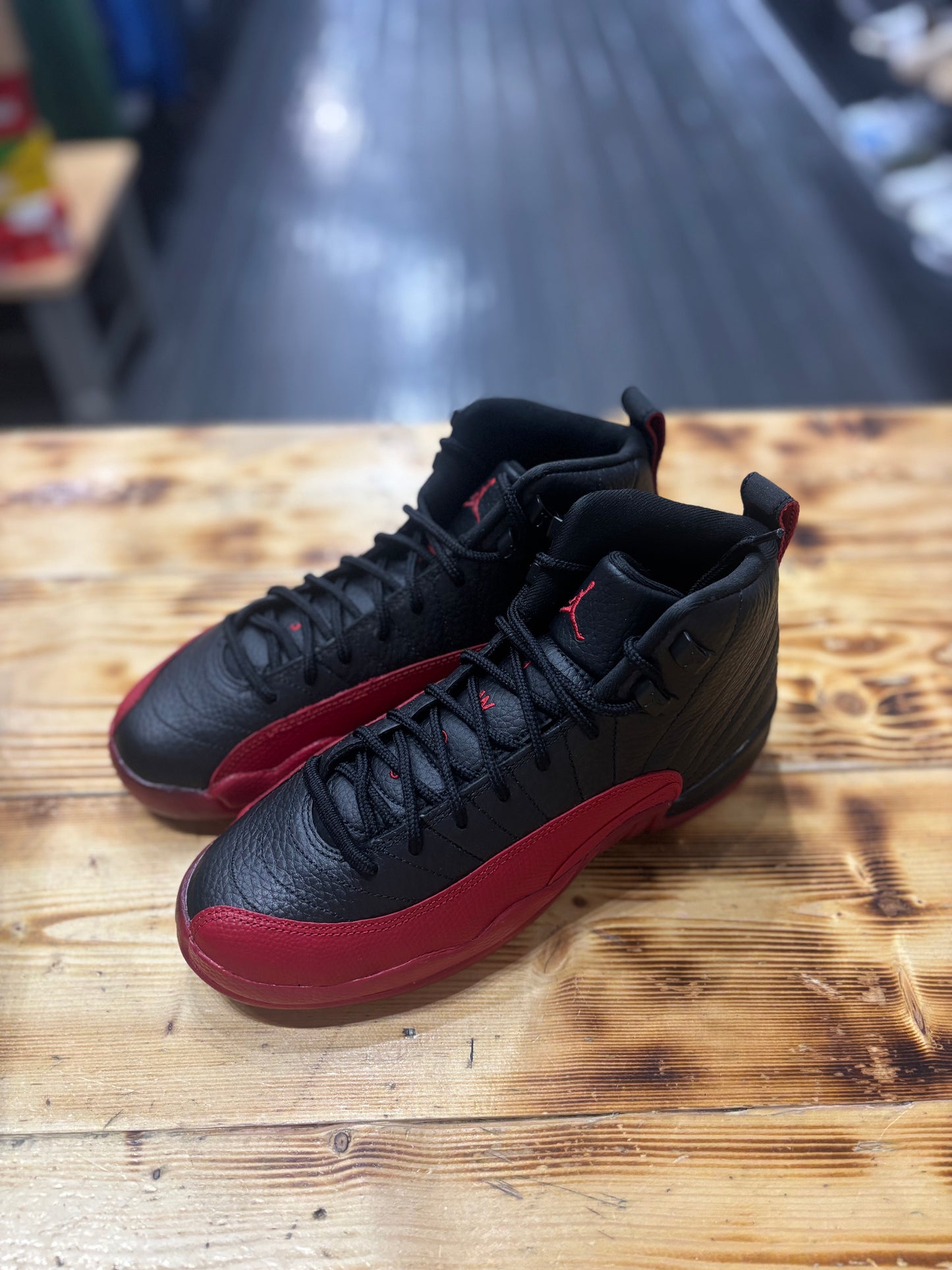 Jordan 12 “flu game”/size 6y