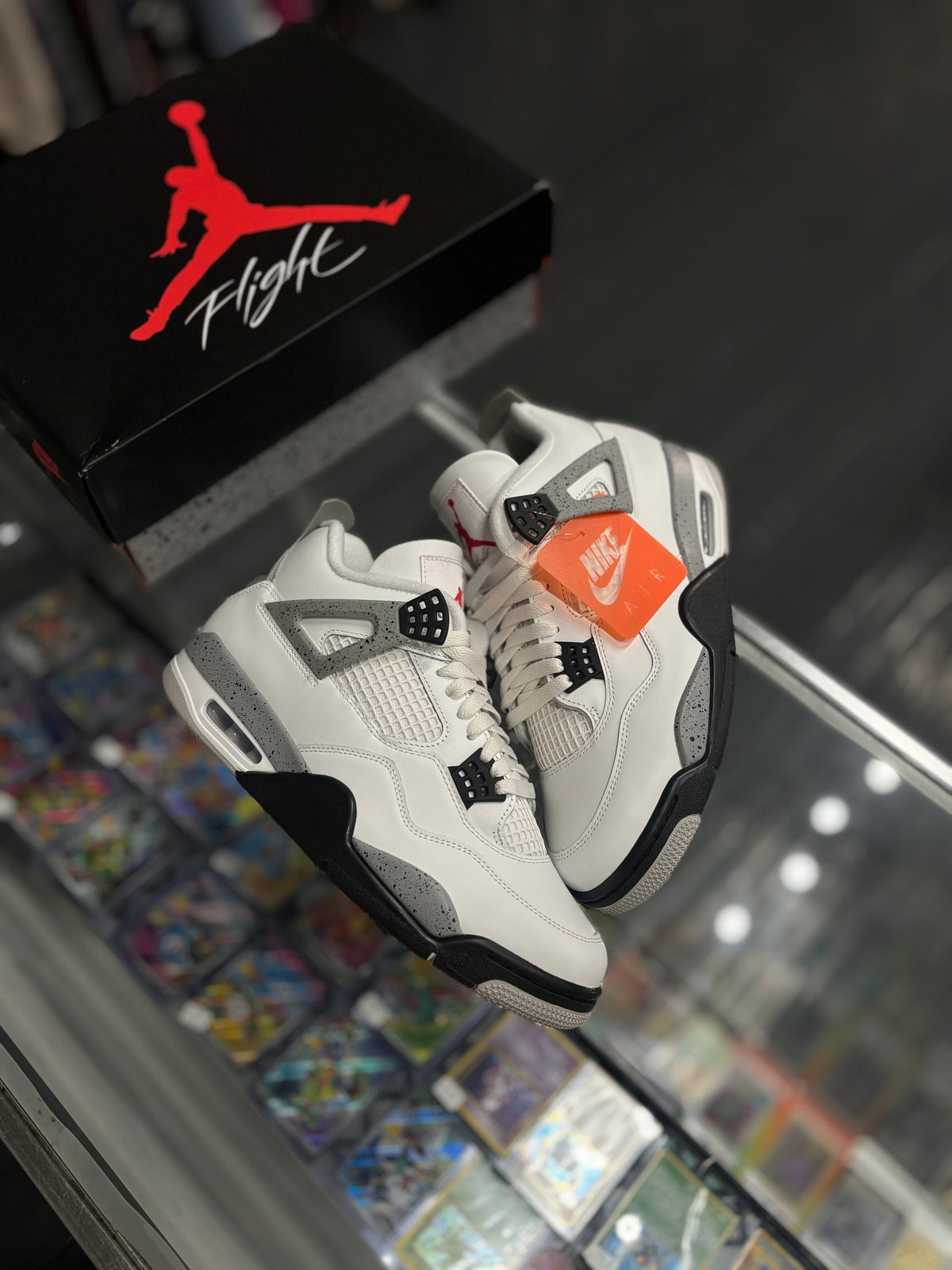 Jordan 4 “white cement”/size 10