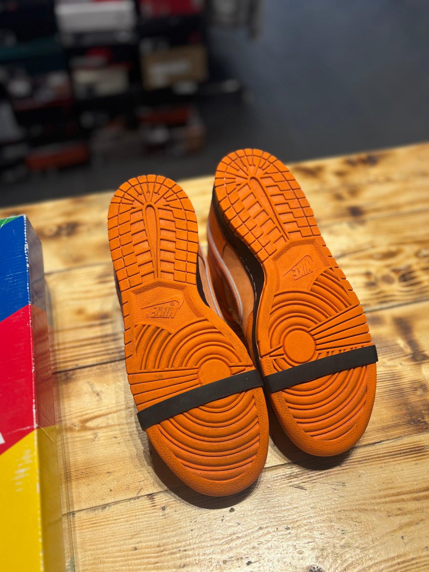 Nike sb dunk “Orange Lobster”/size 10