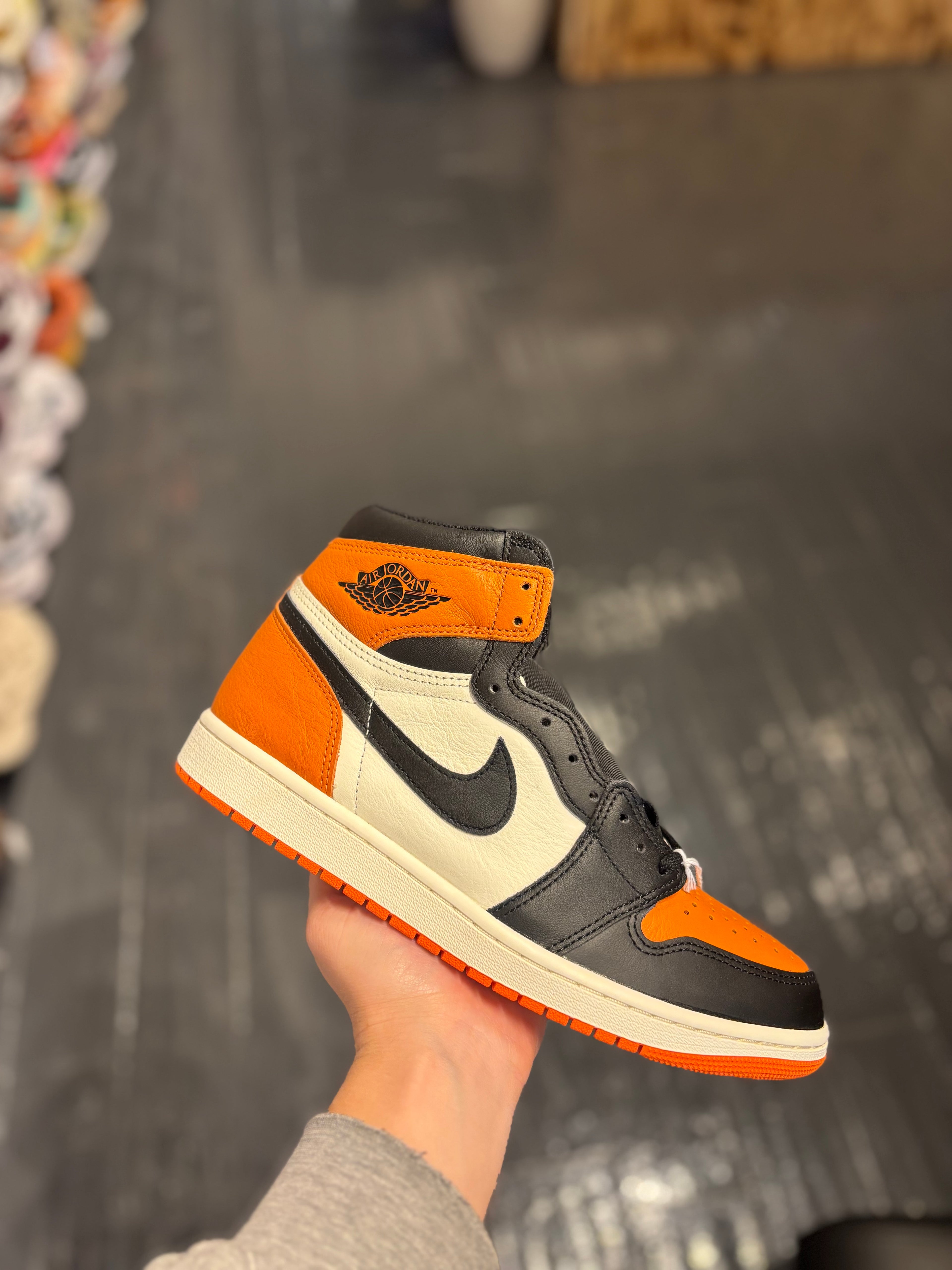 Jordan 1 “shattered backboard 2025”/size 10