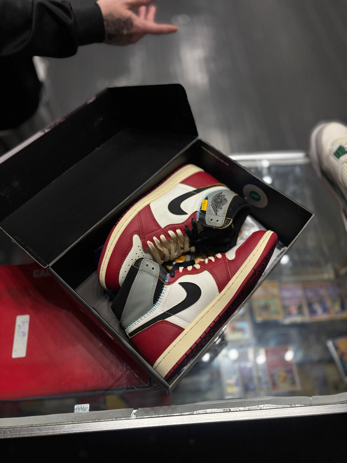 Jordan 1 union “shadow”/size 8.5