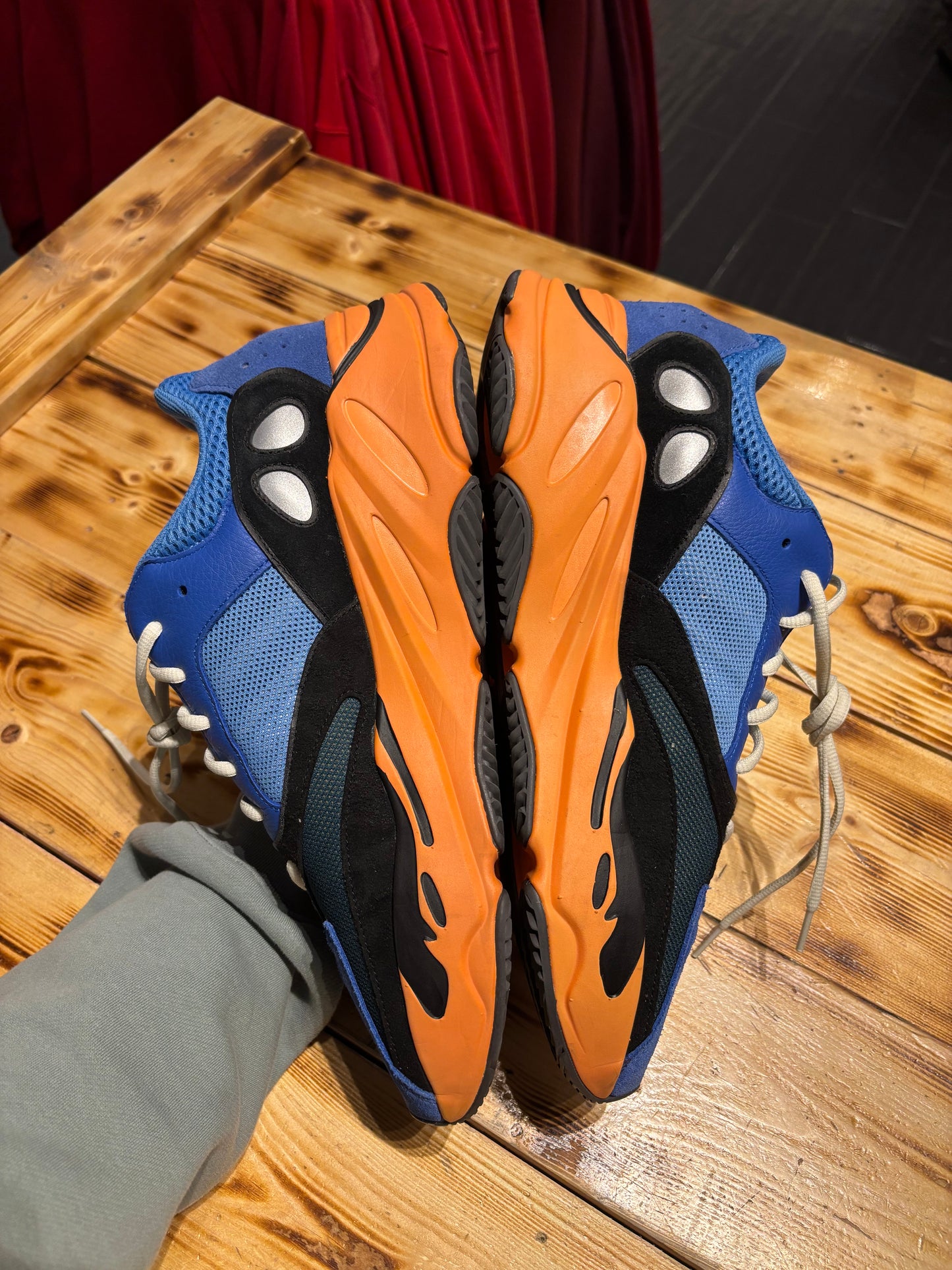 Yeezy 700 bright blue/size 14.5