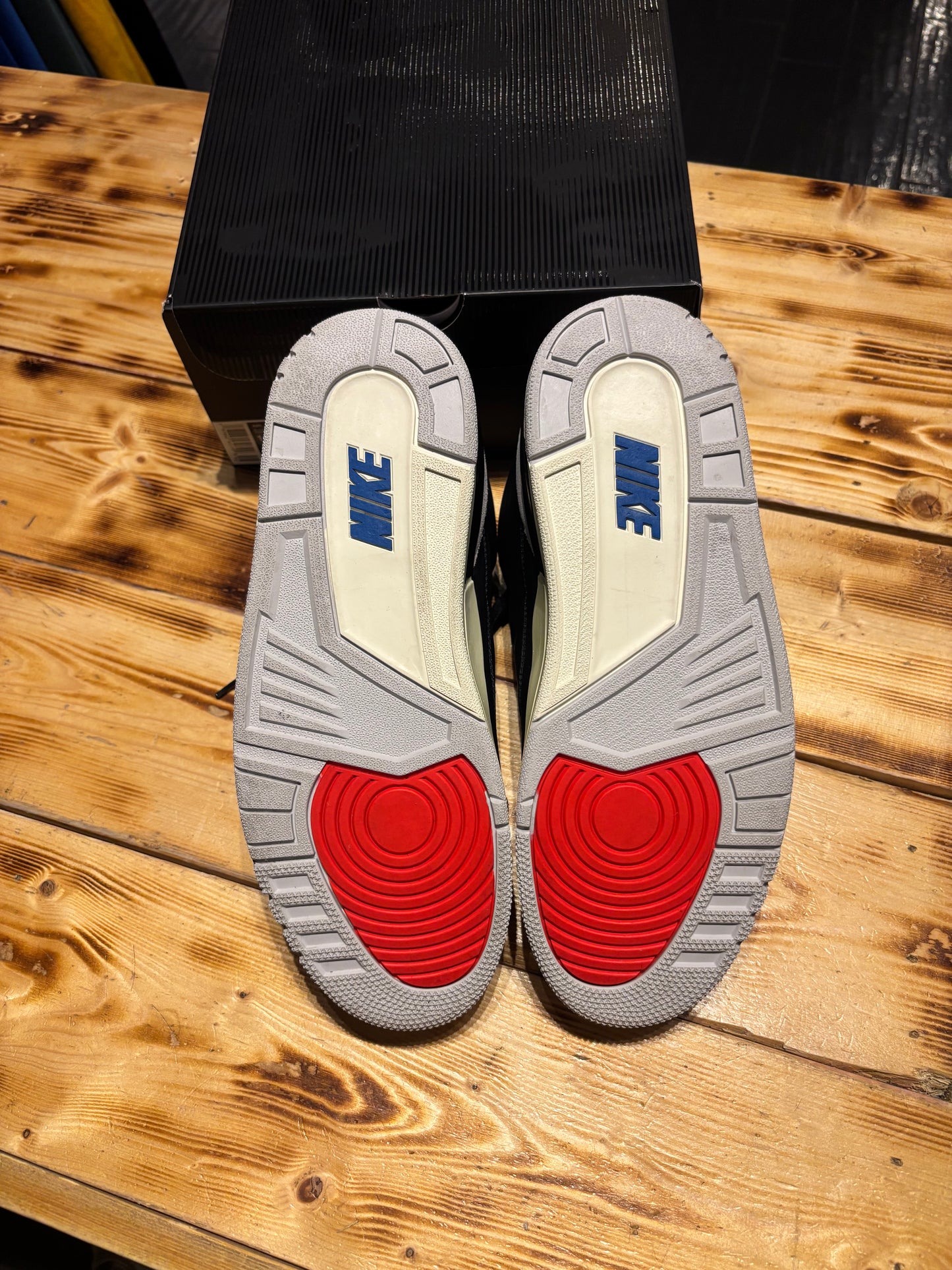 Jordan 3 rair air/size 10.5